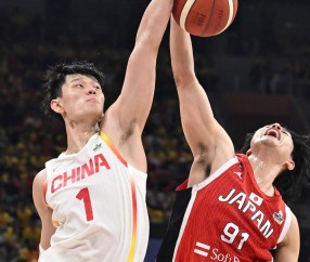 转折点深圳男篮内部沟通，全明星赛关键时刻攻防权衡，球迷炸锅，年轻球员得到机会的简单介绍-开云官方网站