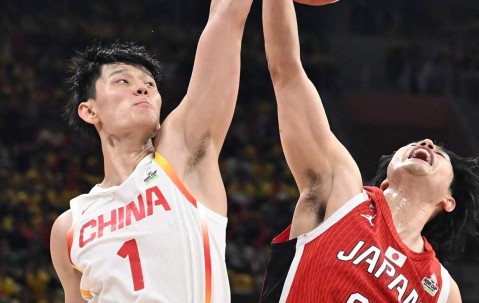 转折点深圳男篮内部沟通，全明星赛关键时刻攻防权衡，球迷炸锅，年轻球员得到机会的简单介绍-开云官方网站