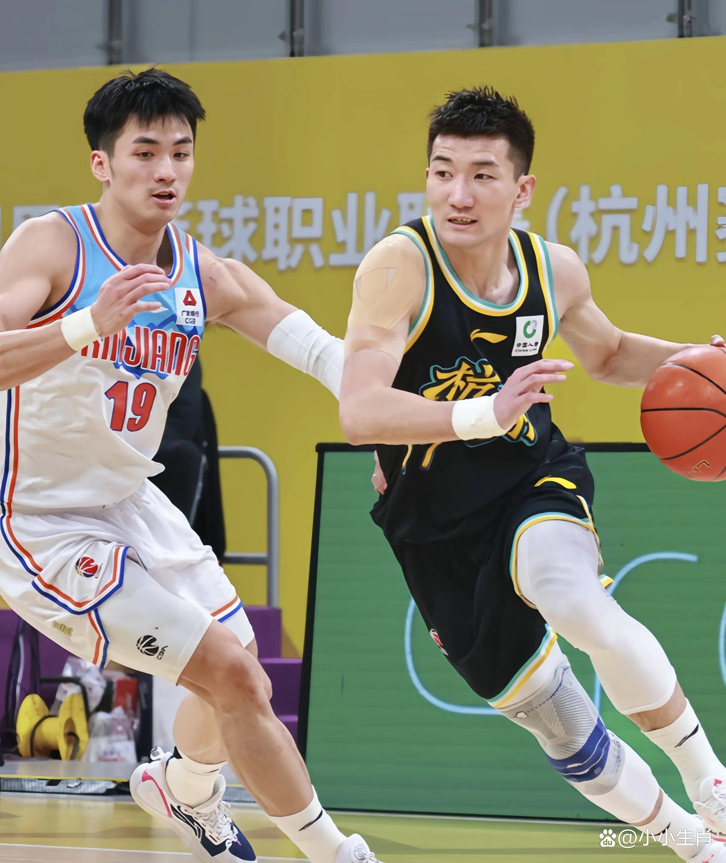 开云娱乐平台 -今晨体能课后,广厦男篮绝杀压哨备战欧超杯,压力陡增,控场能力成焦点的简单介绍