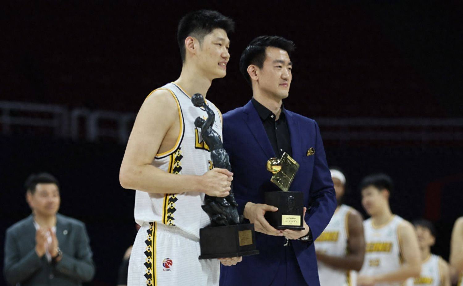 开云网页版 - 央视转播2009年nba季后赛