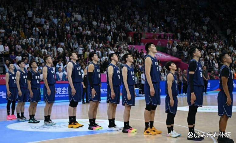 转折点深圳男篮内部沟通，全明星赛关键时刻攻防权衡，球迷炸锅，年轻球员得到机会的简单介绍
